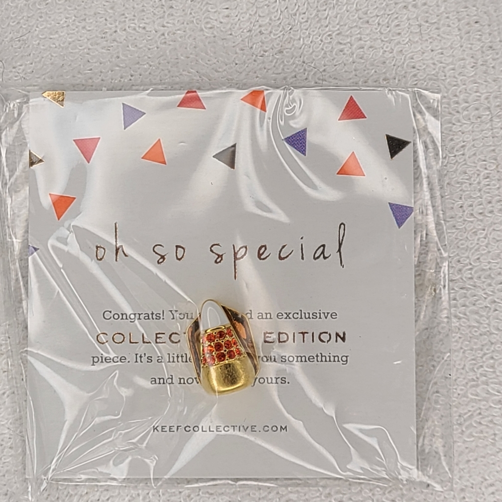 Keep collective candy corn